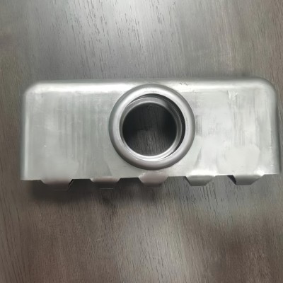 钢六柱暖气片片头厂家批发钢制散热器片头